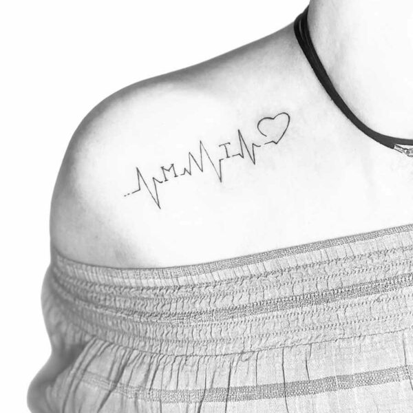 tatouage_battement_coeur_initiale